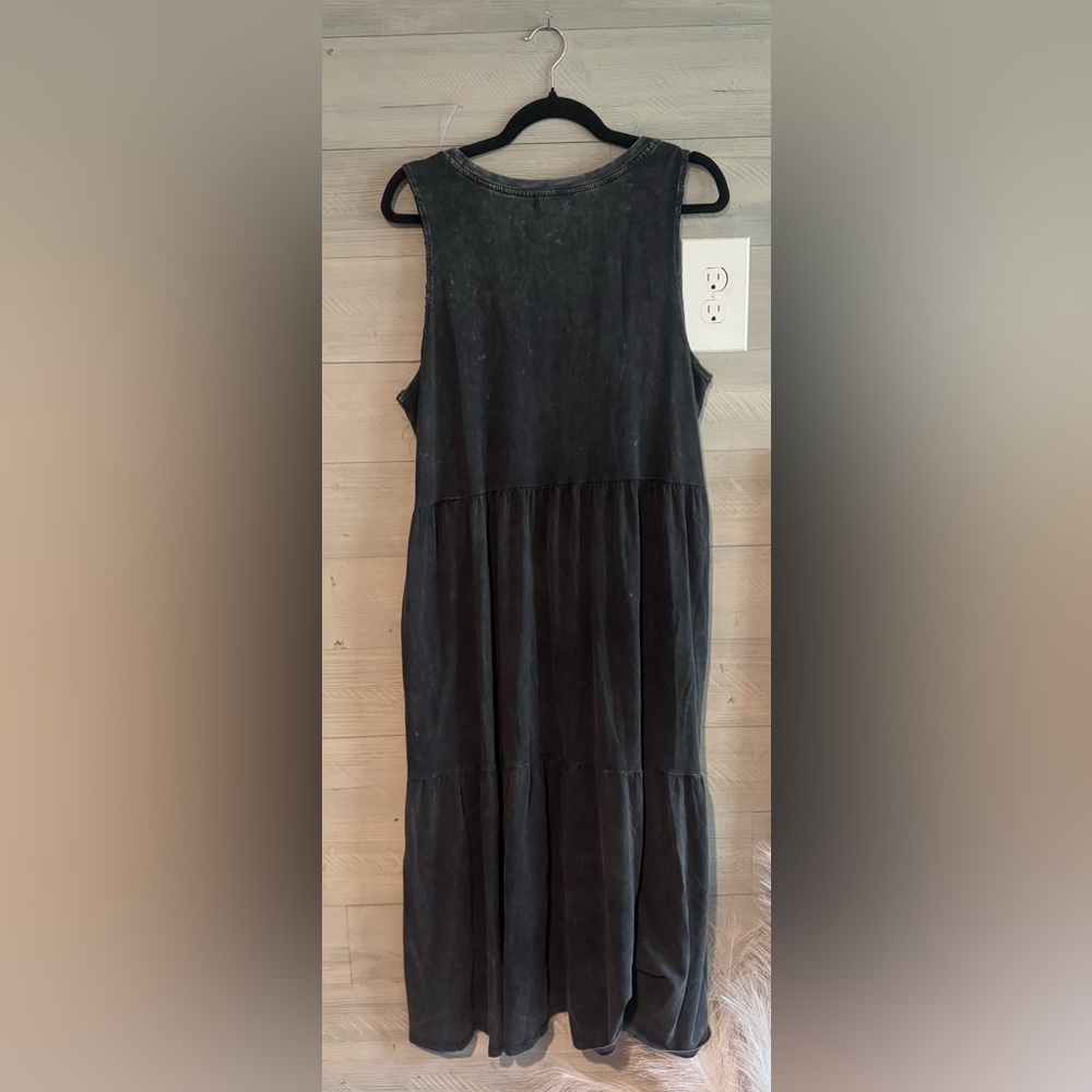 SO dark grey  Sleeveless Maxi Dress - Picture 13 of 13
